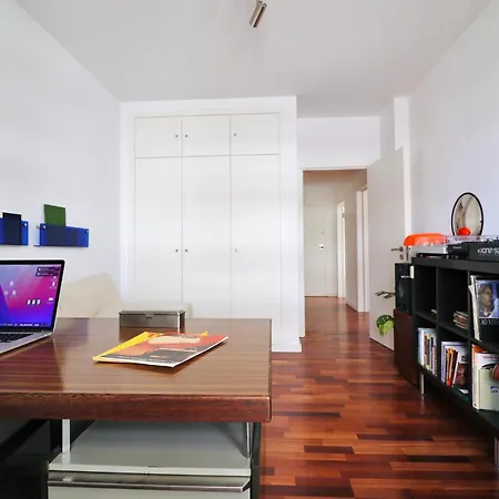 Luxurious Design With Piano And Panoramic View Apartment